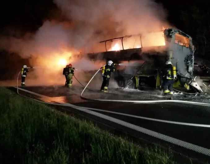 У Польщі загорівся автобус з українцями в салоні