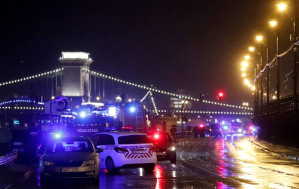 Катер з туристами затонув в Будапешті: є жертви