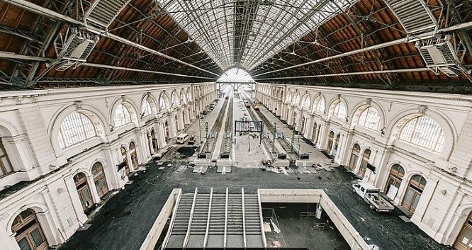 До уваги закарпатців: у Будапешті закрито залізничний вокзал Келеті