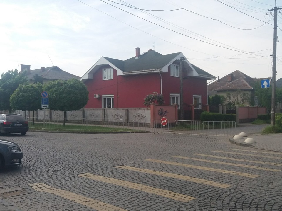 Протягом трьох днів у Мукачеві буде перекрита одна з вулиць міста (ФОТО)