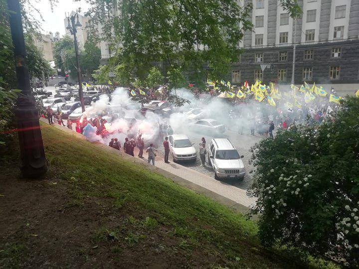 Южаніна відмовила протестувальникам: вимоги "євробляхерів" не можуть бути виконані