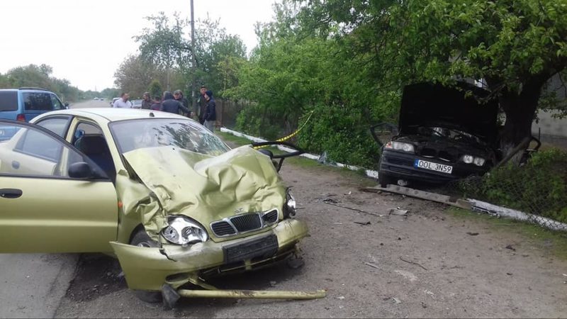 Карколомна ДТП на дорозі: постраждало четверо осіб, серед яких діти (фото)
