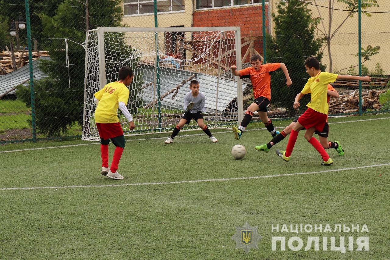Чемпіонат з міні-футболу для дітей відбувся на Закарпатті (фото, відео)