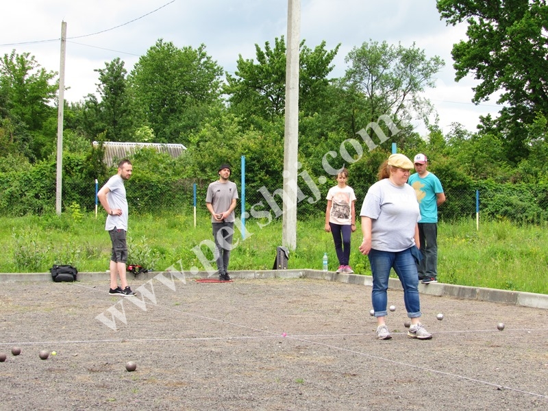 У Чинадієві та в Мукачеві відіграли традиційні турніри з петанку (ФОТО)