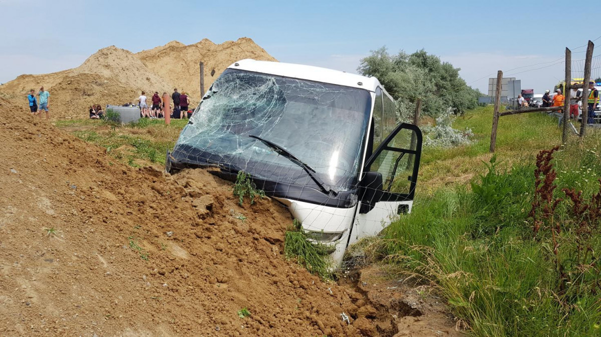 В страшну ДТП потрапив автобус зі студентами в Угорщині