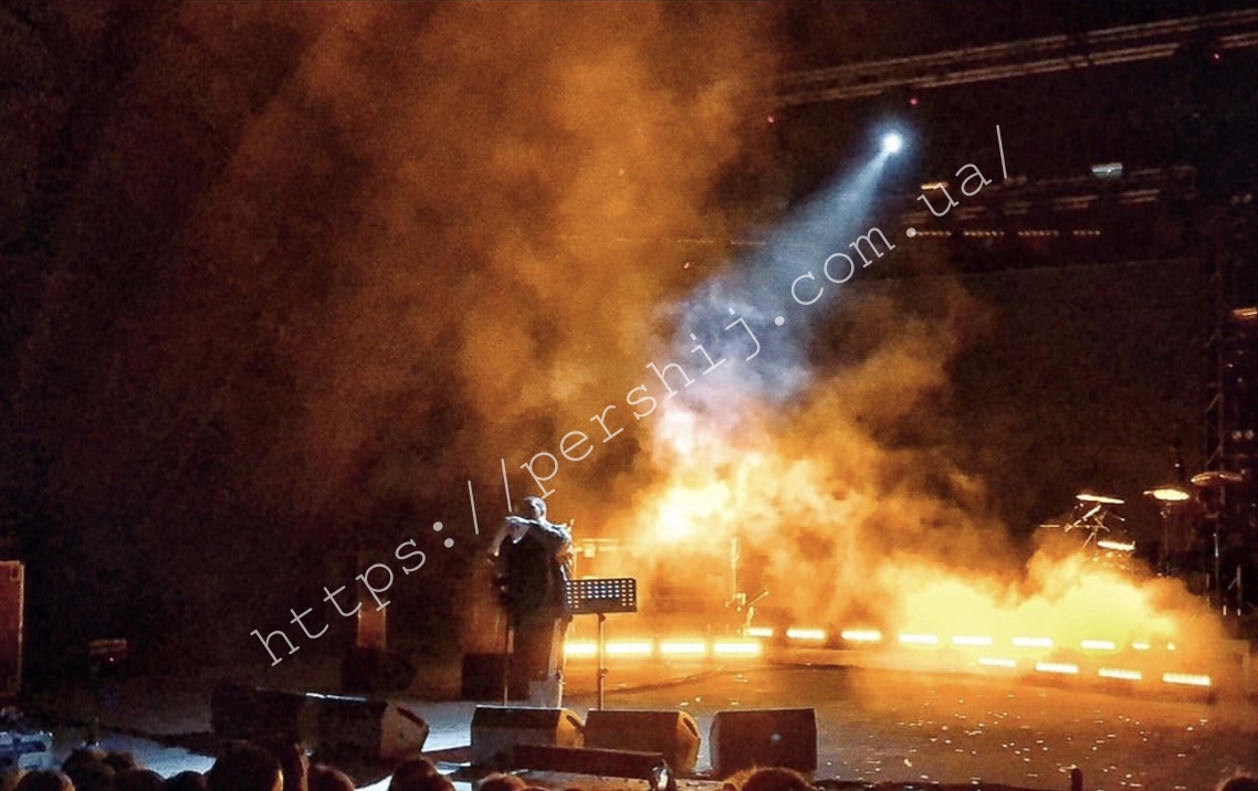 В Ужгороді відбувся грандіозний концерт зарубіжного співака - публіку запалював Jah Khalib (ВІДЕО, ФОТО)