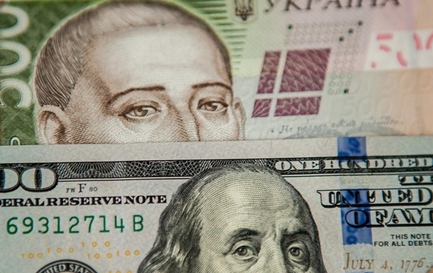 Курс валют на 1 серпня: долар і євро знов подешевшали
