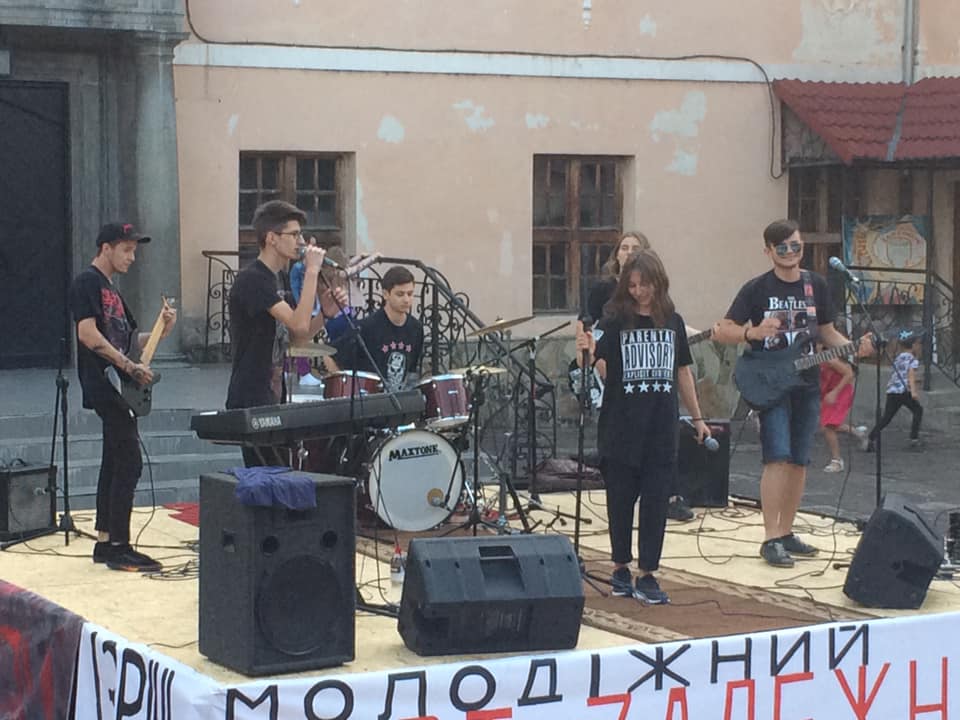 В Мукачеві відбувся культурно-мистецький захід "Арт-платформа" (ФОТО)