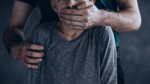 Педофілія в Україні процвітає: у Запорізькій області чоловік ґвалтував рідних синів