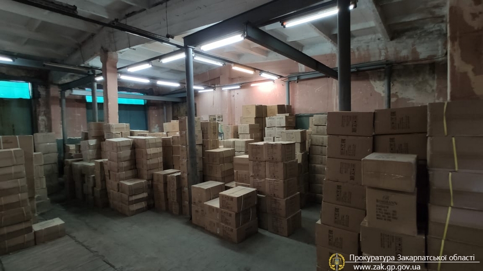 На Закарпатті блокували схеми незаконного імпорту товарів в Україну (ФОТО)