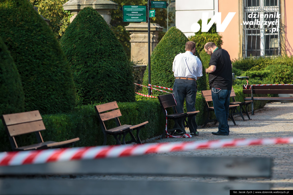 Одна з версій самогубство: в Польщі українець впав з муру замку та розбився на смерть