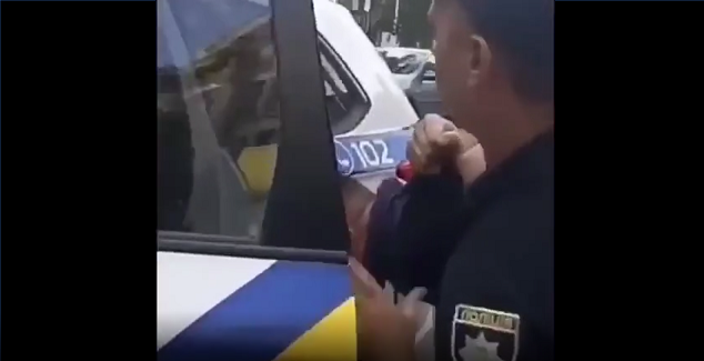 Київського офіцера під наркотиками було затримано в центрі Одеси (ВІДЕО)