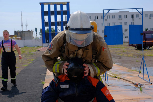 Молоді Закарпатські рятувальники пройшли тренування за міжнародним форматом (ФОТО)