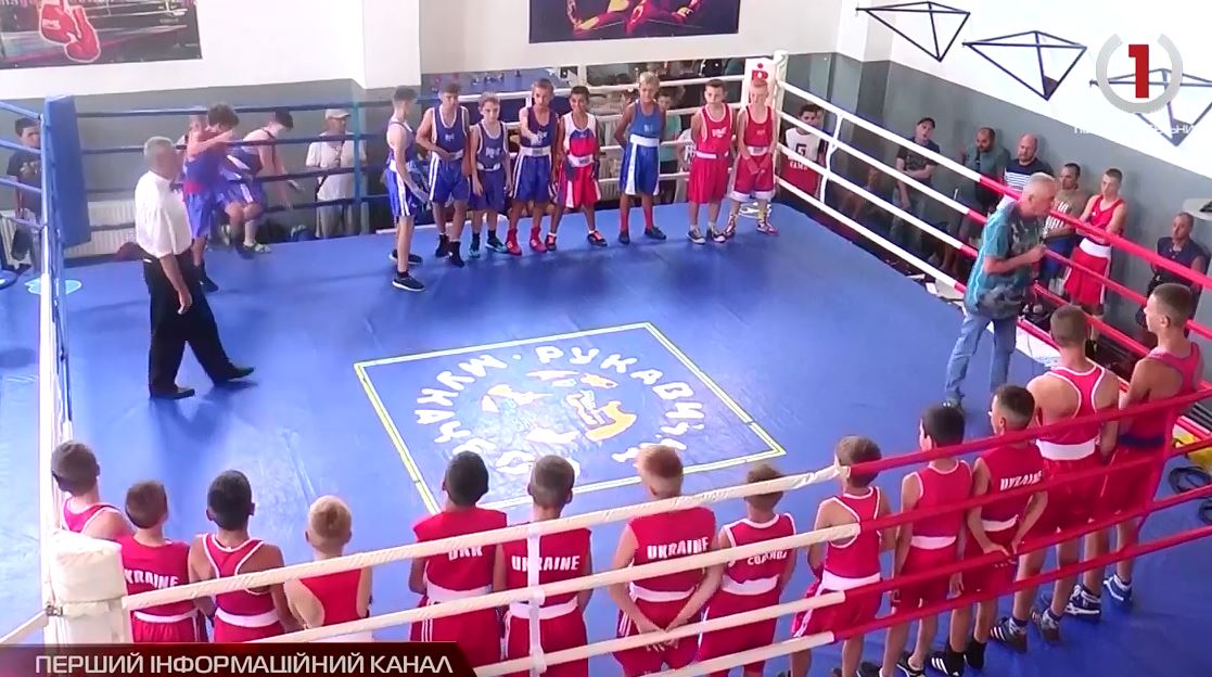 Понад сотня боксерів взяли участь у масштабному турнірі на Закарпатті (ВІДЕО)
