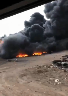 Вражаюче видовище: Саудівську Аравію охопив дим від величезного вогнища (ВІДЕО)