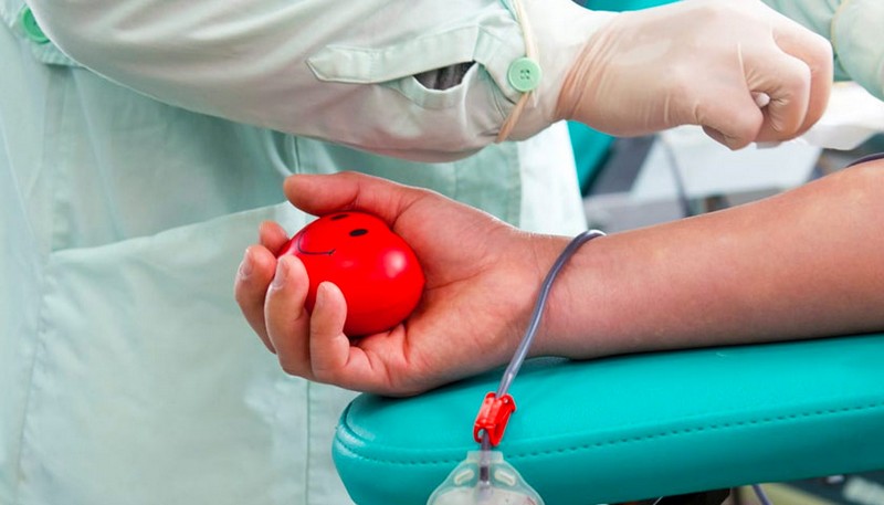 Закарпатська обласна станція переливання крові терміново шукає донорів