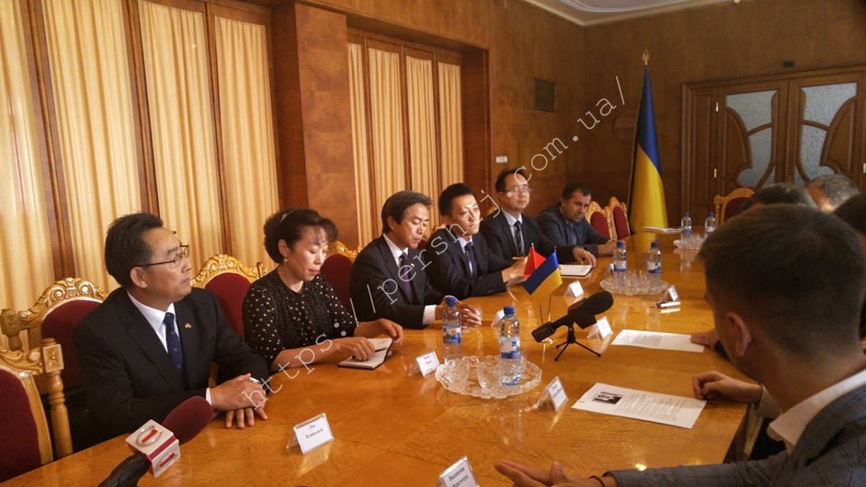 На Закарпатті з офіційним візитом перебуває Посол Китаю в Україні (Фото)