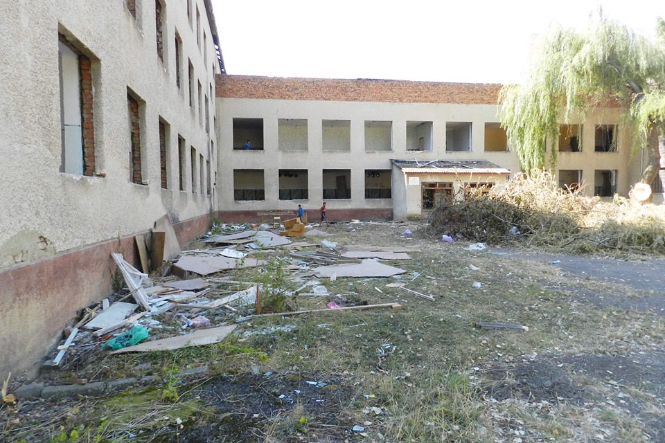 Життя після пожежі: що відбувається в Берегівській школі № 2 (ФОТО)