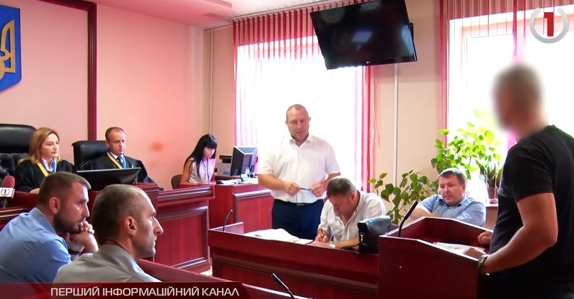 У Мукачівському міськрайонному суді відбулося засідання по резонансному вбивству (ВІДЕО)