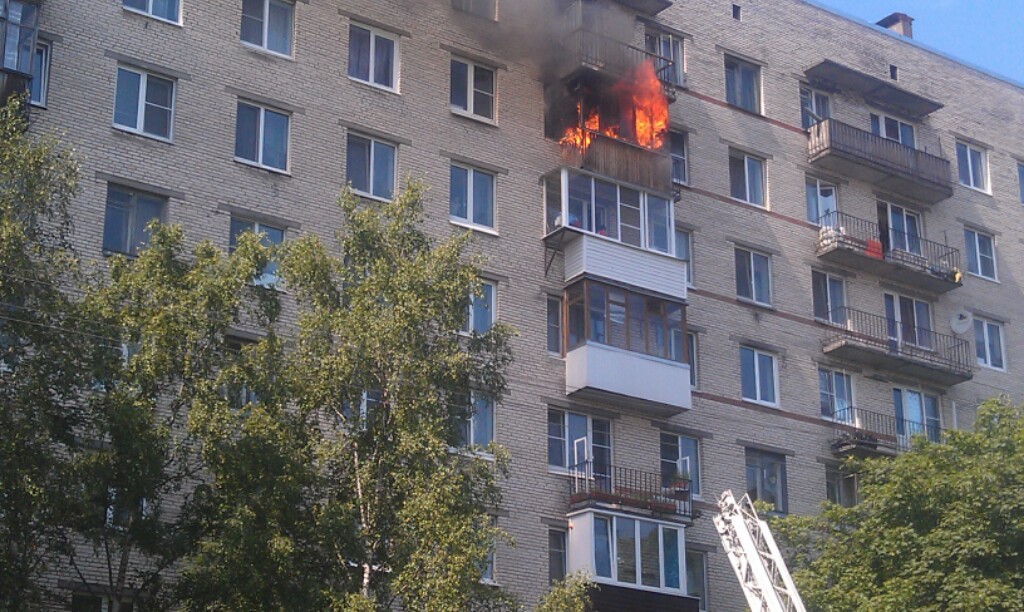 В одному зі спальних районів Мукачева горіла квартира