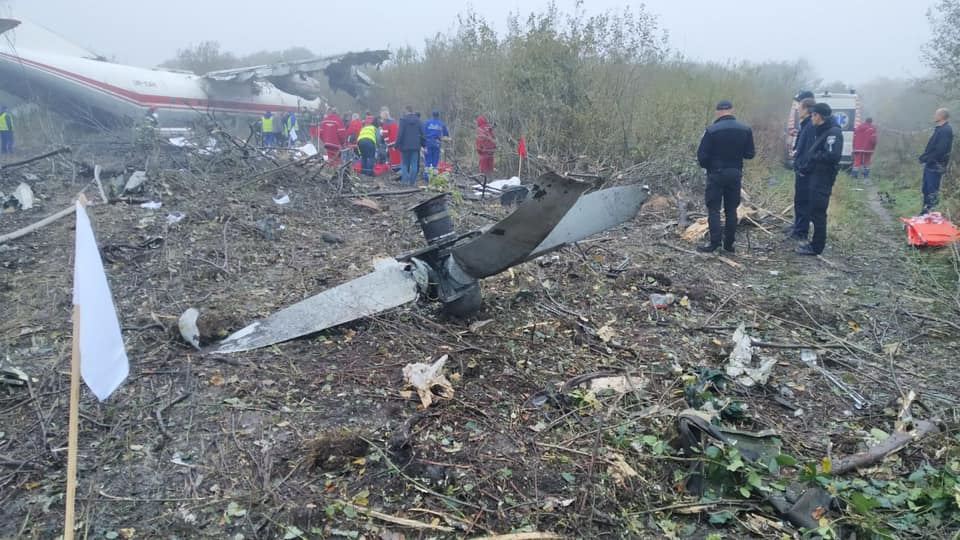 Смертельна аварія: літаку, який впав біля Львова - 51 рік