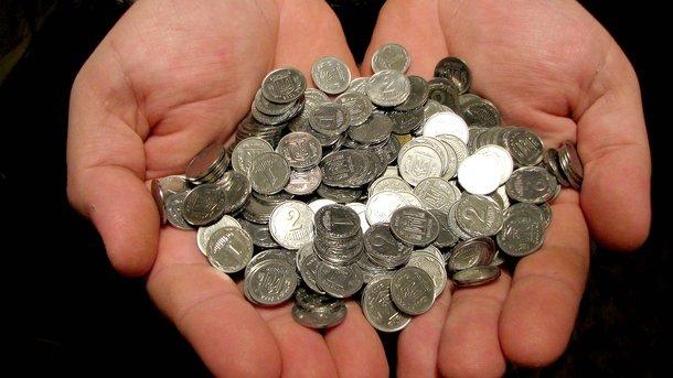 Кінець дрібним монетам: від сьогодні 1, 2 та 5 копійок виводяться з обігу