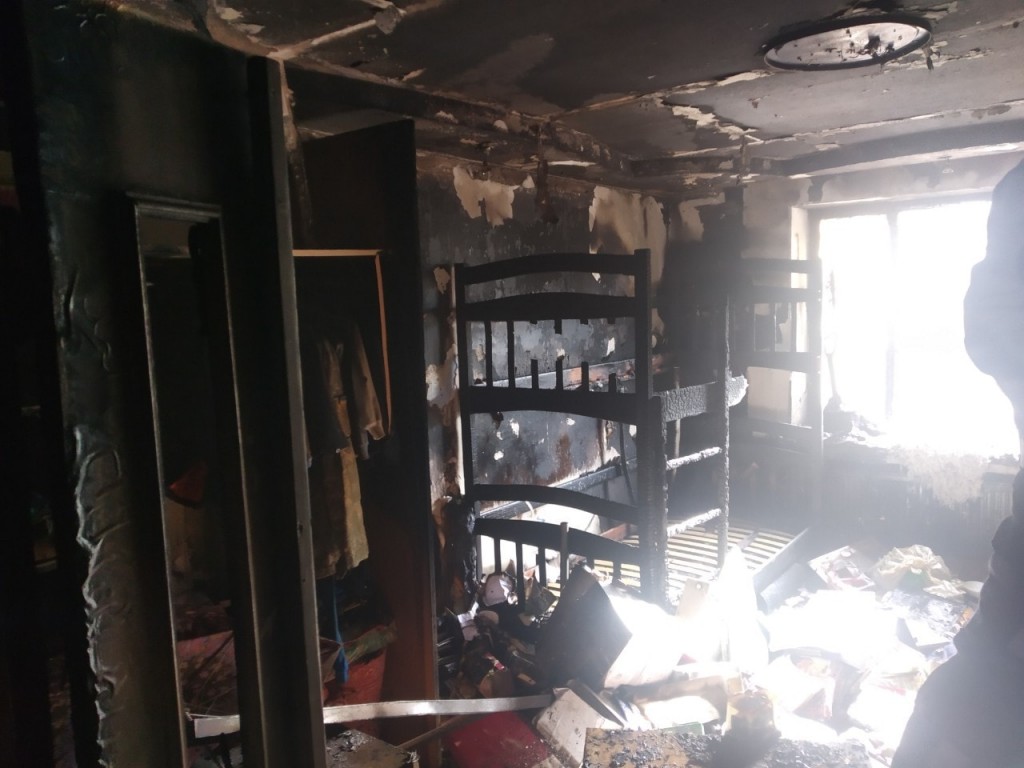 На Закарпатті під час пожежі двоє дітей отруїлися чадним газом (ФОТО)