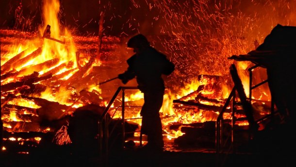 Трагедія у Виноградові: на пожежі знайшли тіло чоловіка (ФОТО)