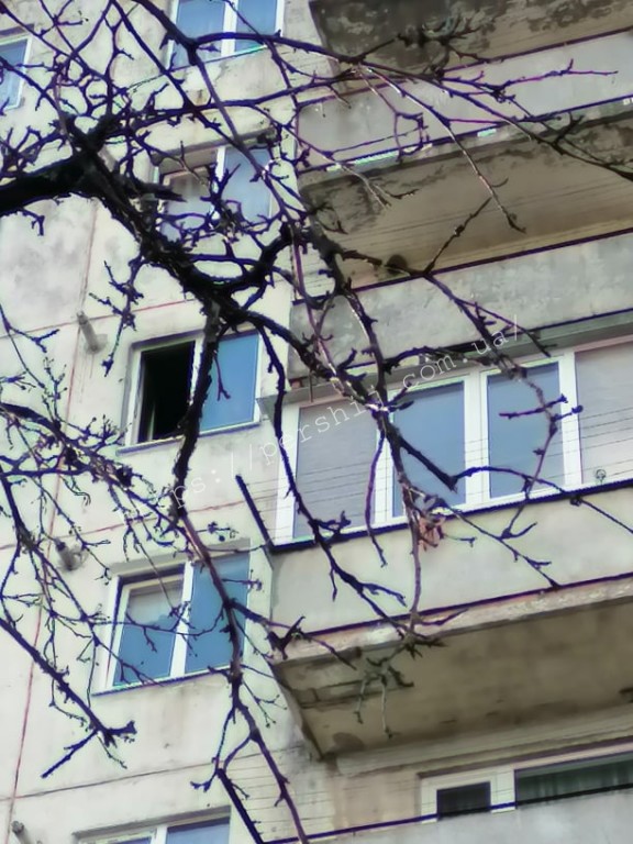 В Мукачеві через їжу на плиті ледь не загорілася квартира (ФОТО)