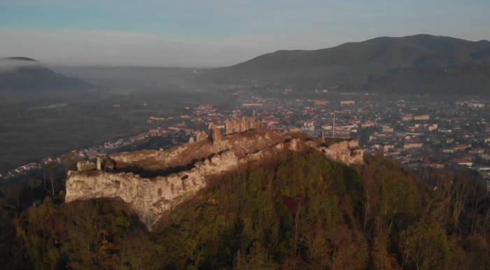 Відновлення Хустського замку показали з висоти (ВІДЕО)