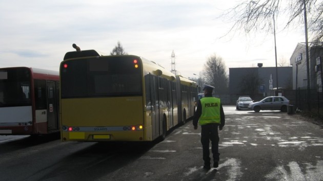 У Польщі спіймали п'яного українця: кермував автобусом без прав