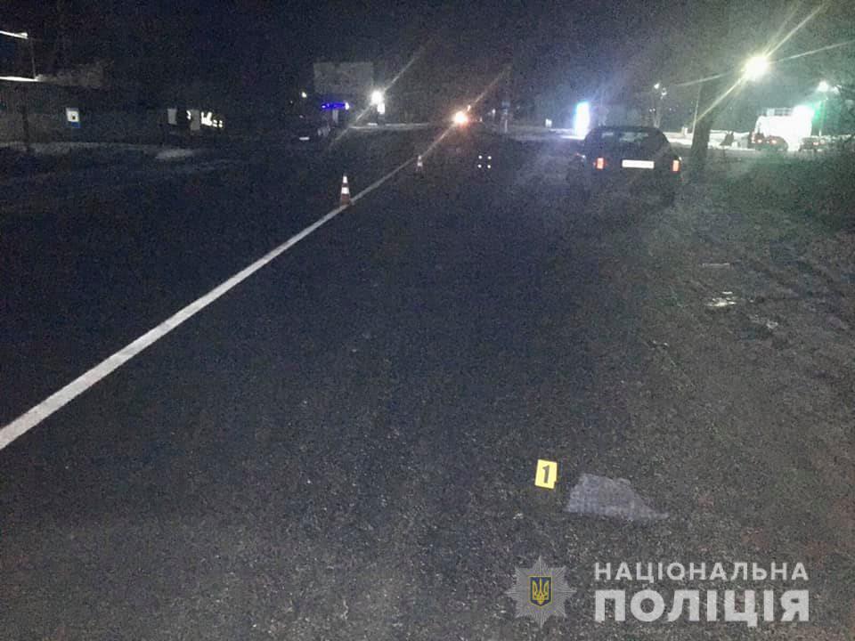 На автодорозі «Львів-Рахів» юнак збив стареньку бабцю (ФОТО)