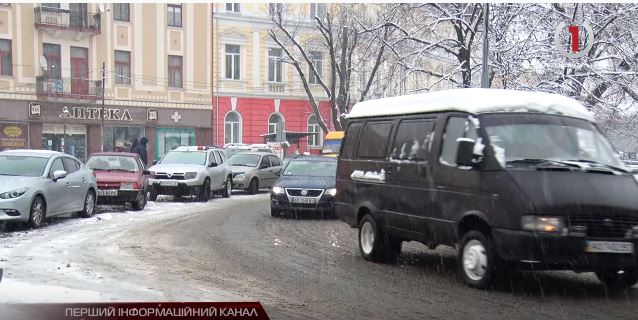 Погіршення погоди паралізувало обласний центр Закарпаття (ВІДЕО)