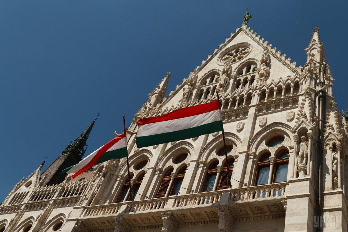 Угорщина закрила в'їзд українцям, які прямують з Італії додому