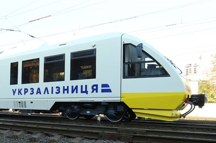 Вже з 1 червня: "Укрзалізниця" запускає поїзди, але не скрізь - карта маршрутів