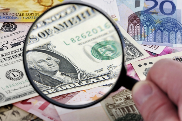 Долар пішов в гору: курс валют на 21 травня