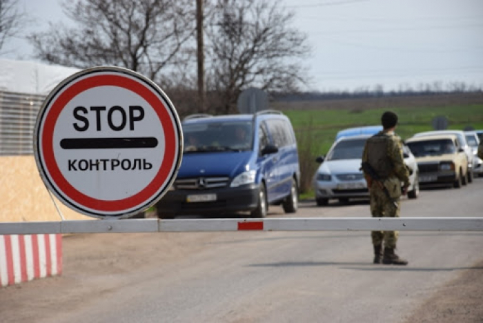 Масовий виїзд заробітчан: на Закарпатті на кордоні з Румунією утворилися черги