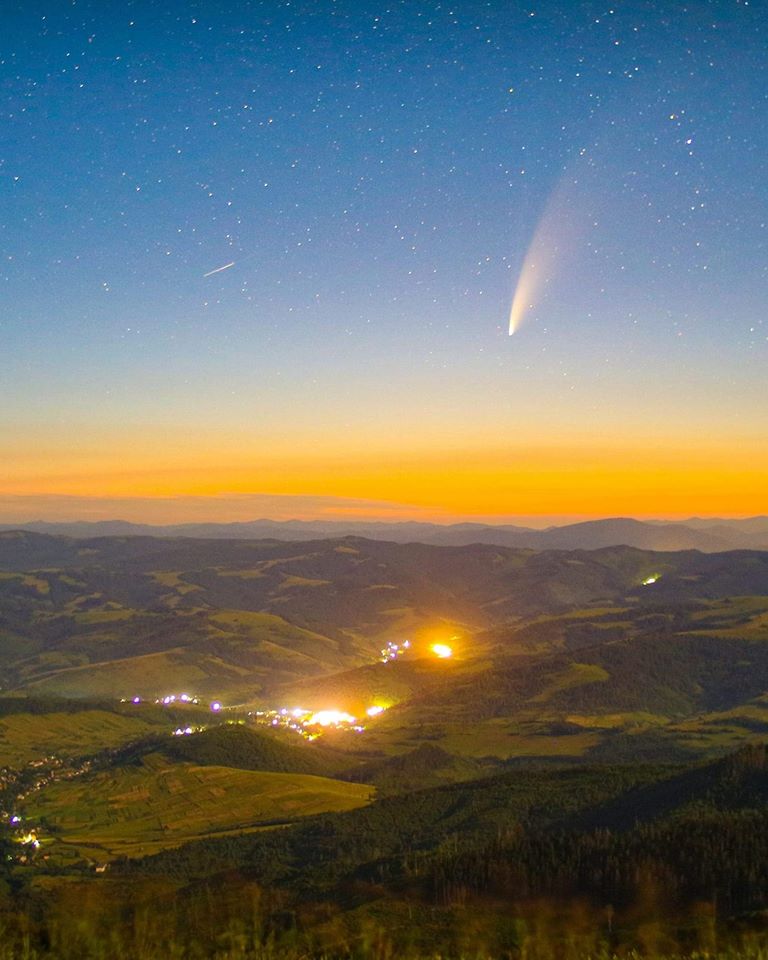 На Закарпатті зафіксували унікальне явище - комету Неовайз (ФОТО)