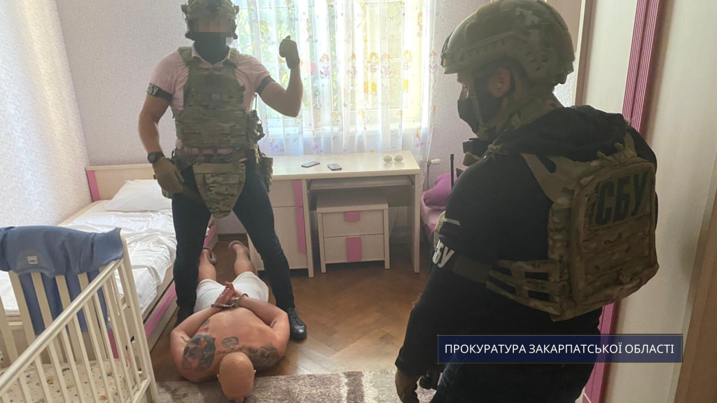 Одного з лідерів угрупування наркозбувачів у Мукачеві відпускають під заставу ? (ФОТО)
