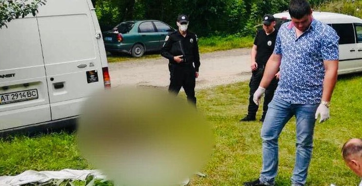 На Прикарпатті син переїхав насмерть матір (ФОТО)