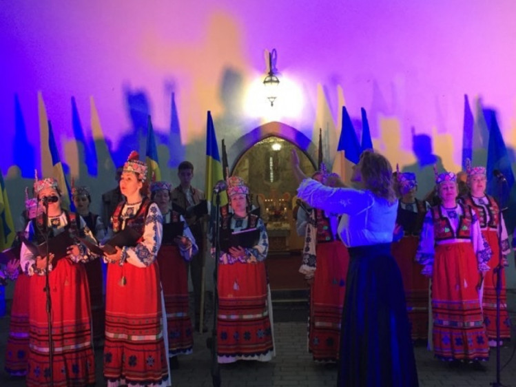 З Днем Незалежності: "Молитва за Україну" вже сьомий рік поспіль лунає в Ужгороді (ВІДЕО)