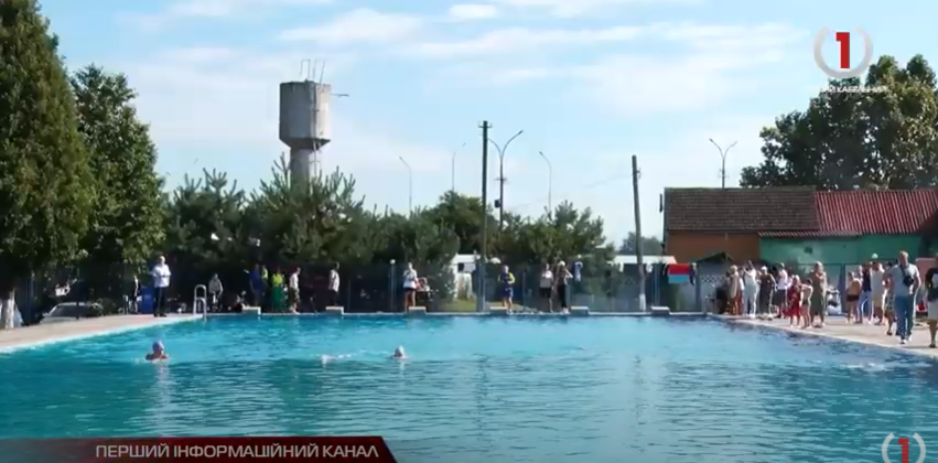 Юні плавці: у Мукачеві провели змагання з плавання (ВІДЕО)