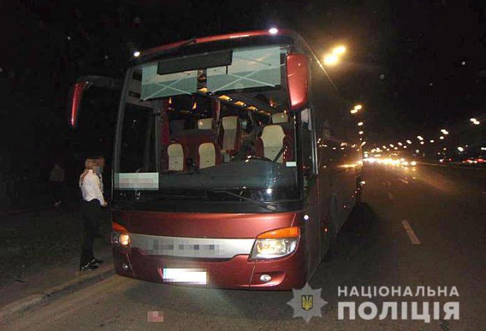 У Києві чоловік влаштував різанину в громадському транспорті (ФОТО)