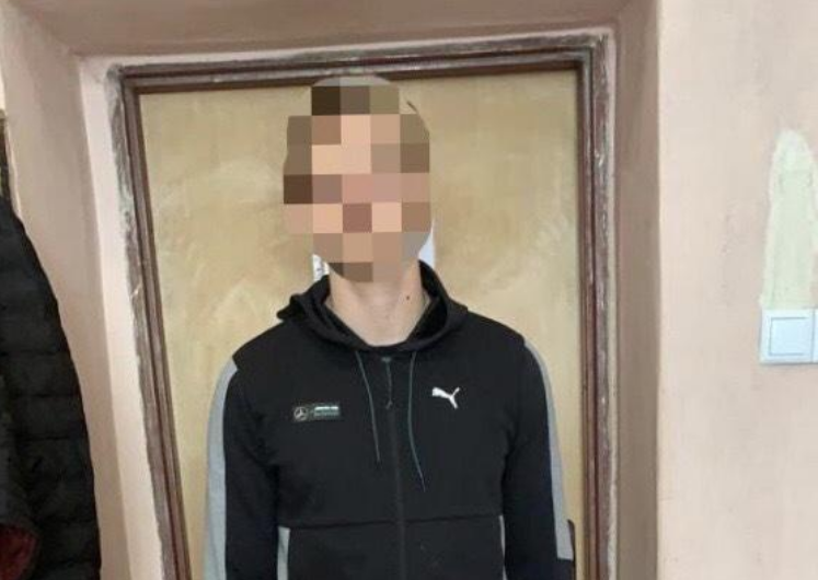 У Мукачеві затримано чоловіка, який займався збутом наркотиків (ФОТО)