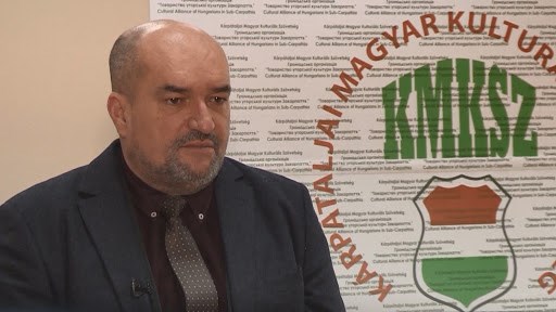 СБУ проводить обшуки в очільника КМКС Василя Брензовича (ФОТО)