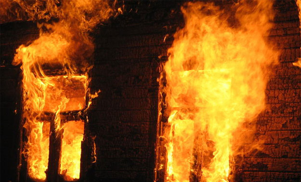 Мешканець Ужгородщини загинув під час пожежі у власному будинку