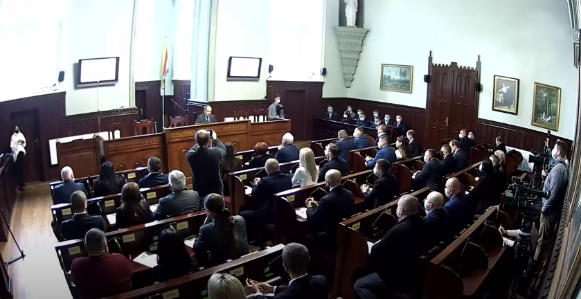 У Мукачеві стартувала перша сесія міської ради нової каденції (НАЖИВО)
