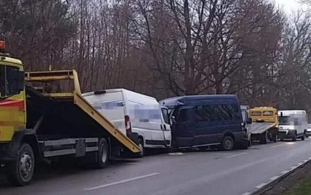 У Польщі зіткнулися мікроавтобуси з українцями (ФОТО)