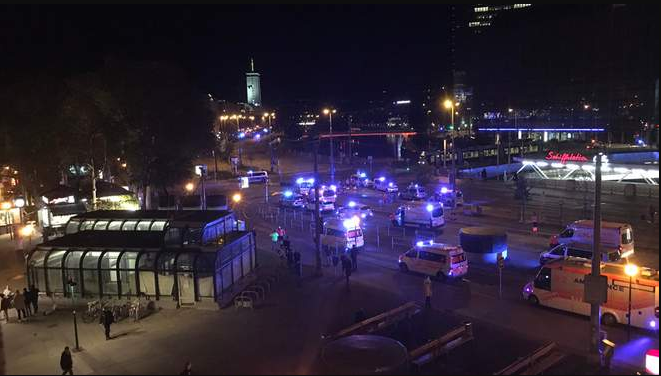 У центрі Відня сталася стрілянина: щонайменше 7 осіб загинуло (ФОТО, ВІДЕО)