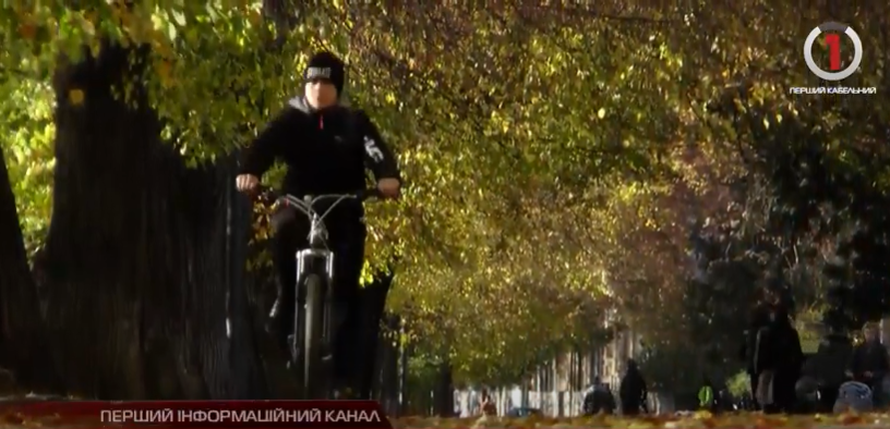 Альтернатива громадському транспорту: велосипед, як засіб пересування в Ужгороді (ВІДЕО)